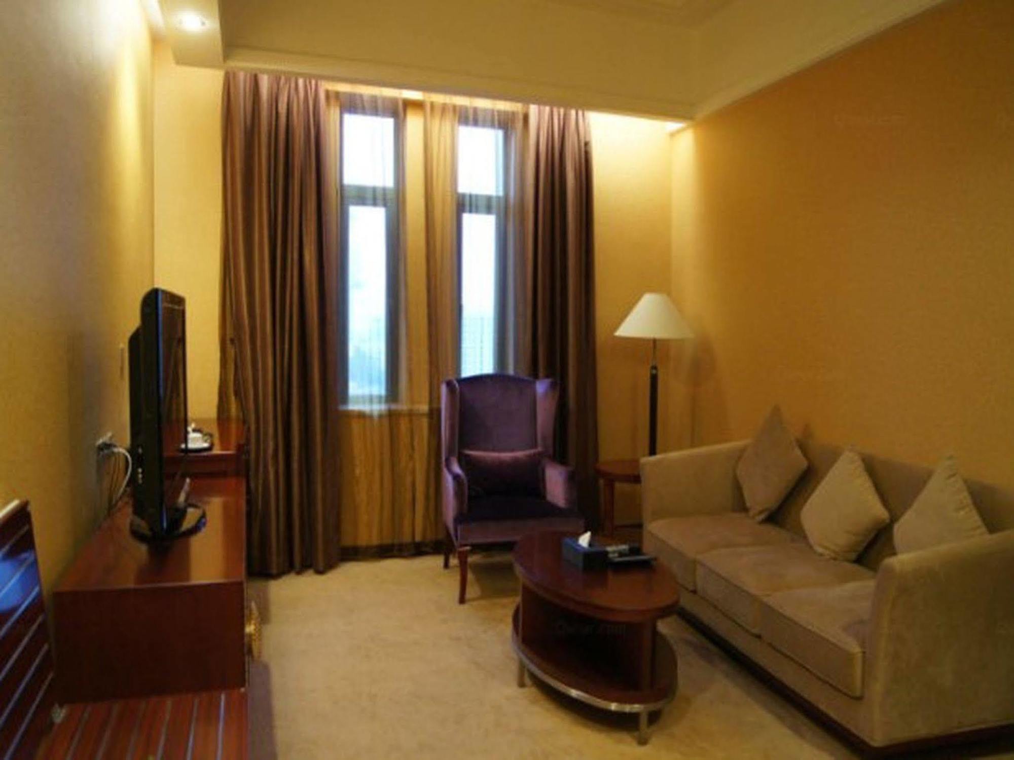 Yue Xiu Hotel Guangzhou Buitenkant foto